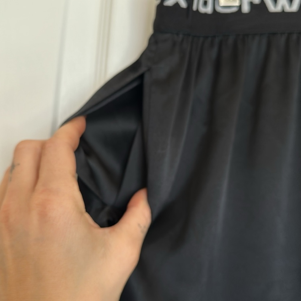 Alexander Wang black satin boxer shorts - Picture 5 of 6